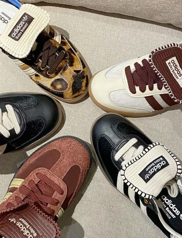 <h2>adidas</h2>