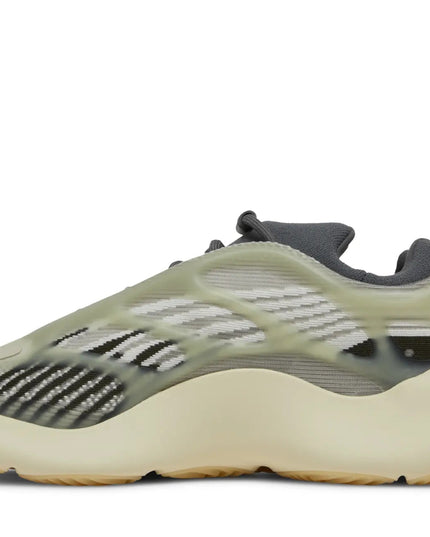 Yeezy 700 Fade Salt