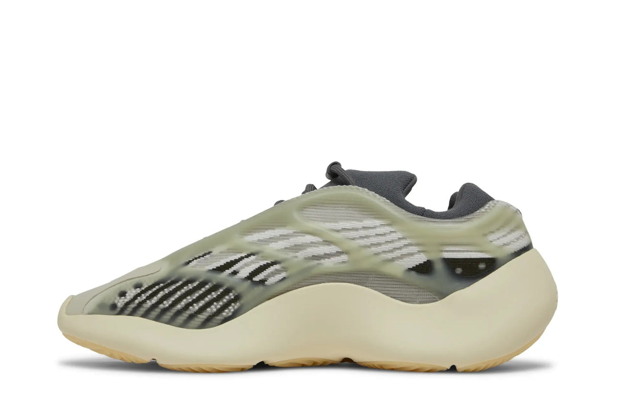 Yeezy 700 Fade Salt