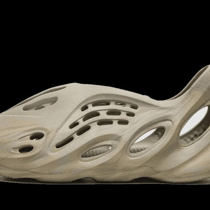 Yeezy Foam Rnnr Stone Sage USED