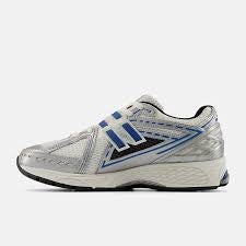 New Balance M1906REB - Silver Metallic/White