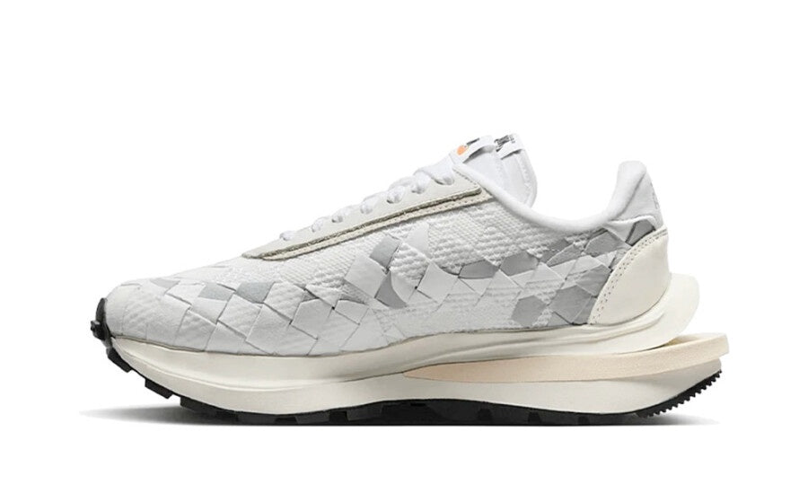 Nike Vaporwaffle Woven Sacai Jean Paul Gaultier White
