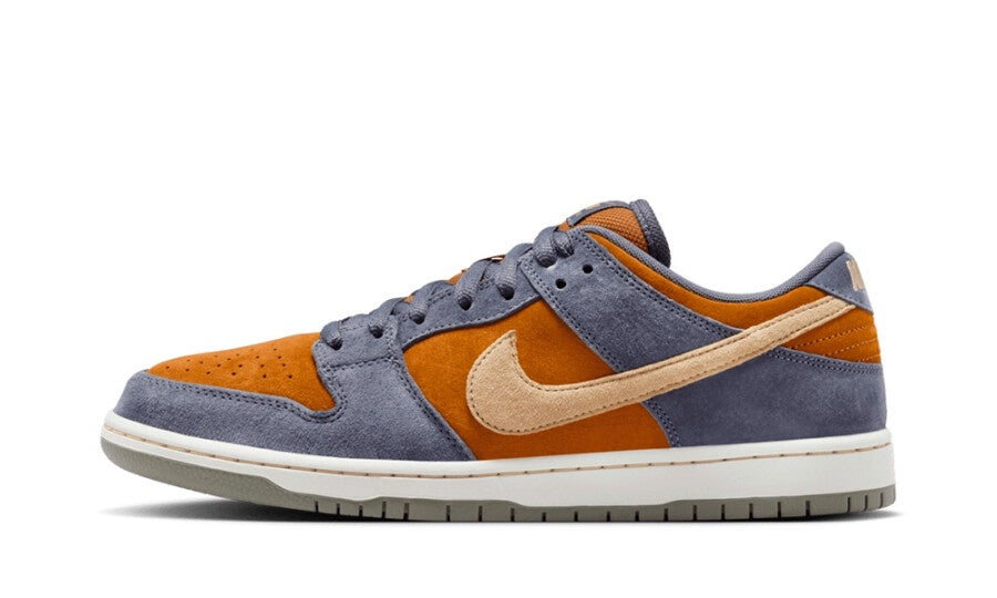 Nike SB Dunk Low Pro "Light Carbon"