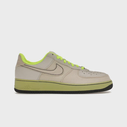 Nike Air Force 1 Premium 07 Light Bone Volt beige