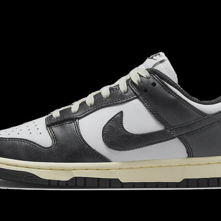 Dunk Low Vintage Panda