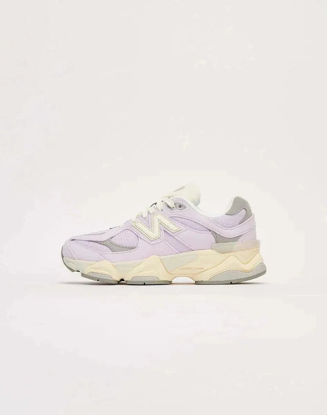 New Balance 9060 December