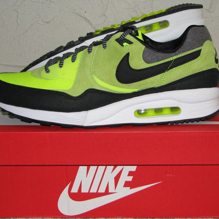 size? x Nike Air Max Light LE Endurance Volt/Blk