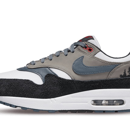 Airmax 1 treeline