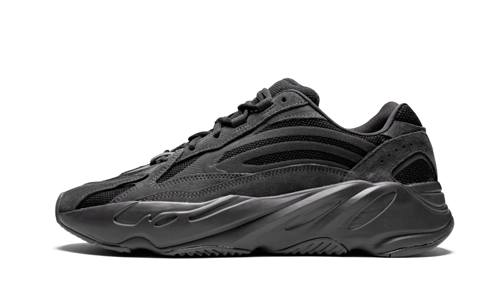 Yeezy 700 Vanta black